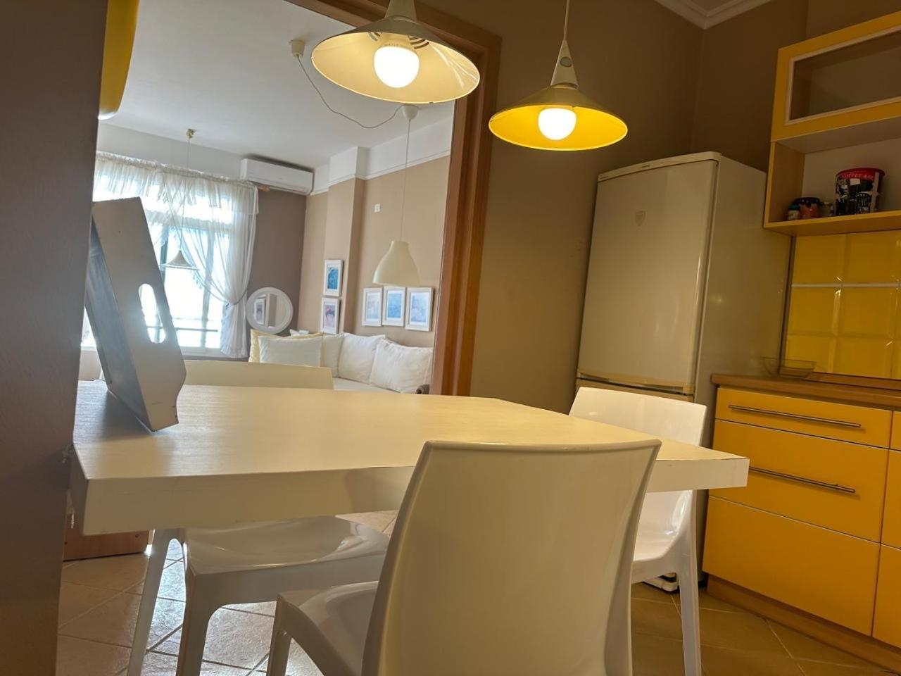 Beach View! Seaside Apartment ドゥラス エクステリア 写真